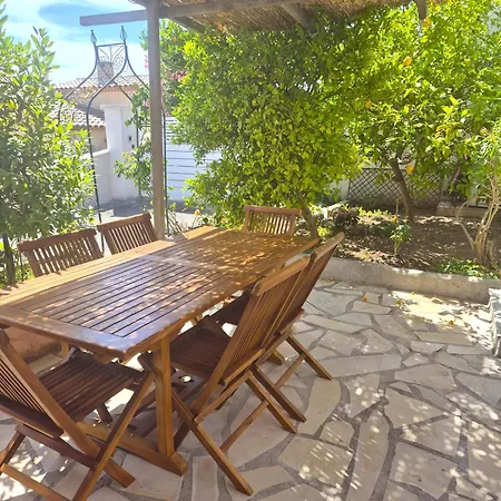 منزل للإقامة Ou Paisible Proche Calanques Et Centre لا سيوتا